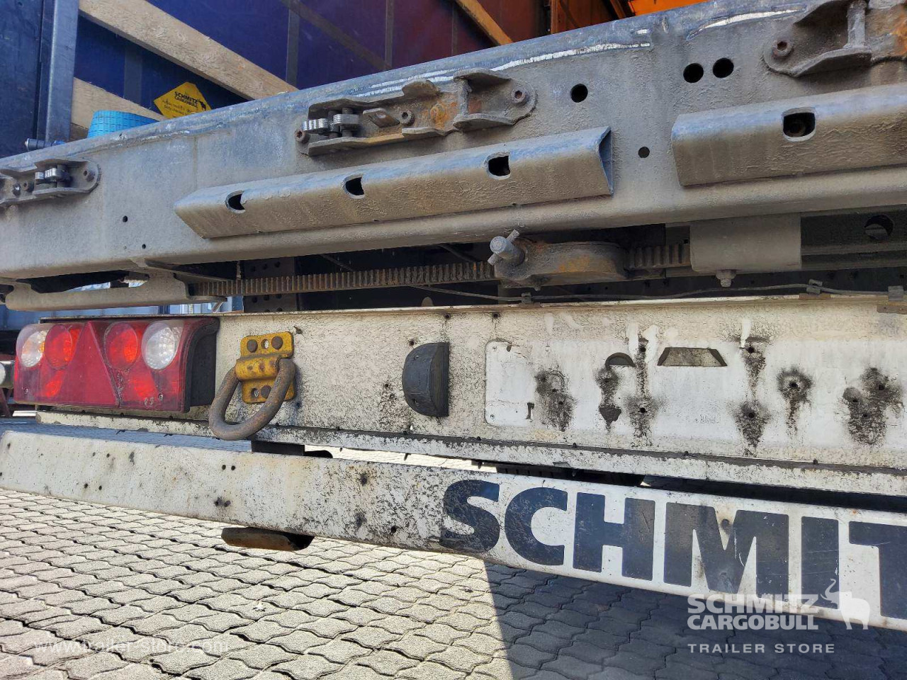 Schmitz Cargobull Curtainsider Mega 