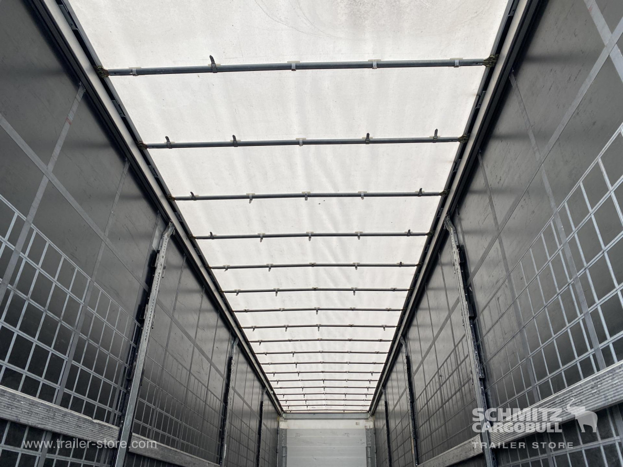 Schmitz Cargobull Semitrailer Curtainsider Standard 