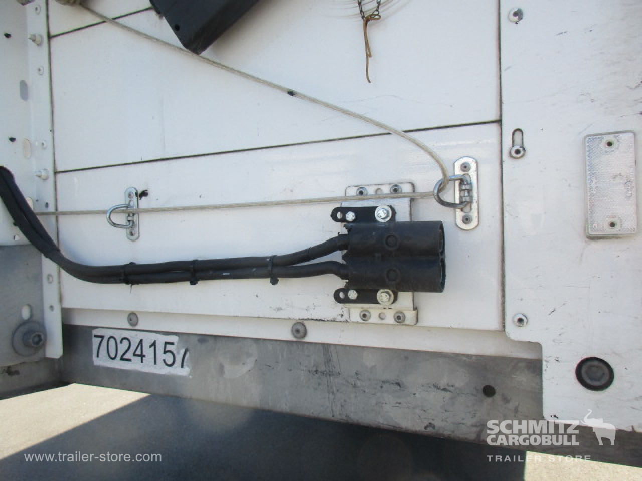 Schmitz Cargobull Semitrailer Curtainsider Standard Hayon 