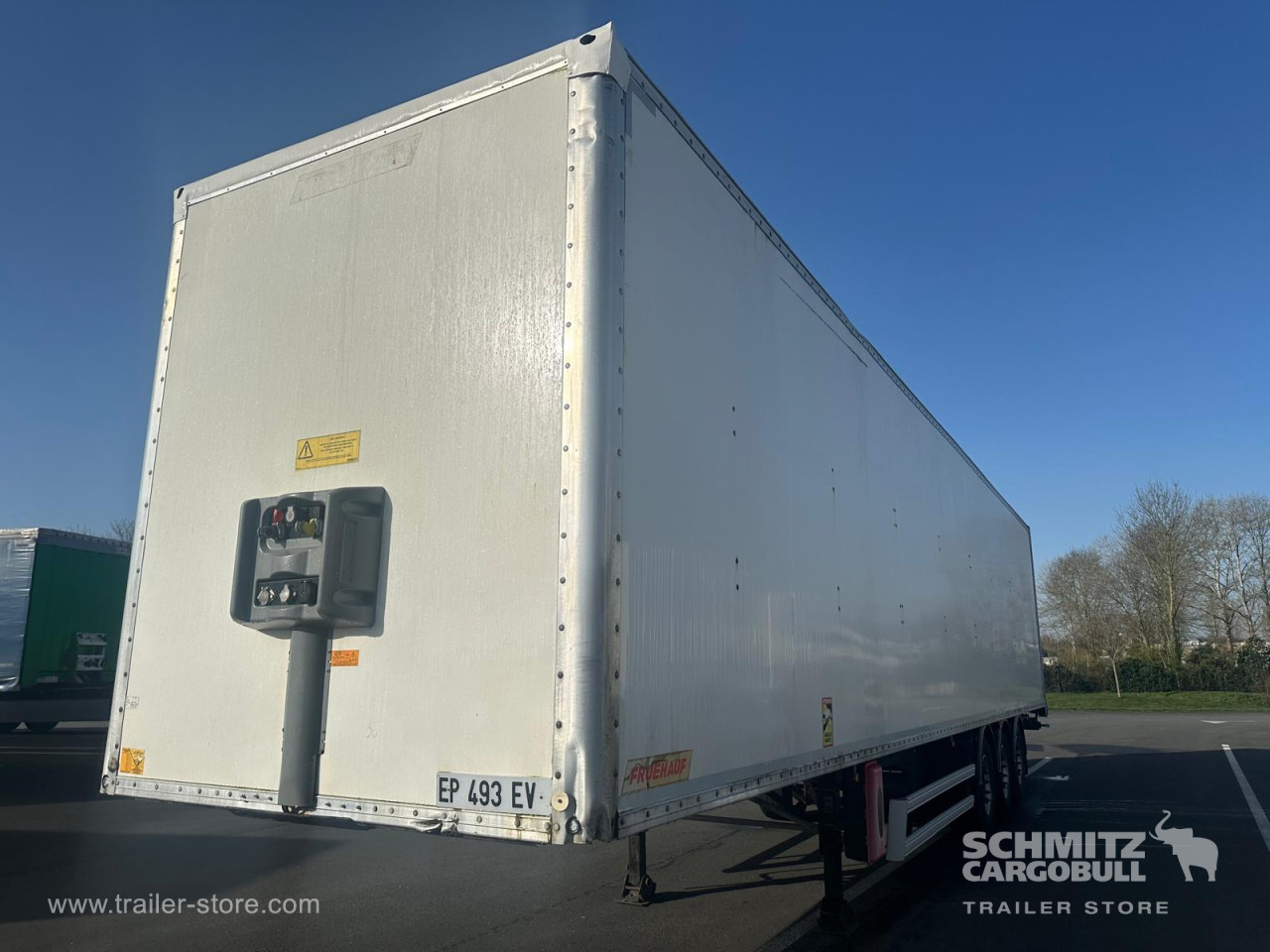 FRUEHAUF Semitrailer Dryfreight Standard Porte relevante 