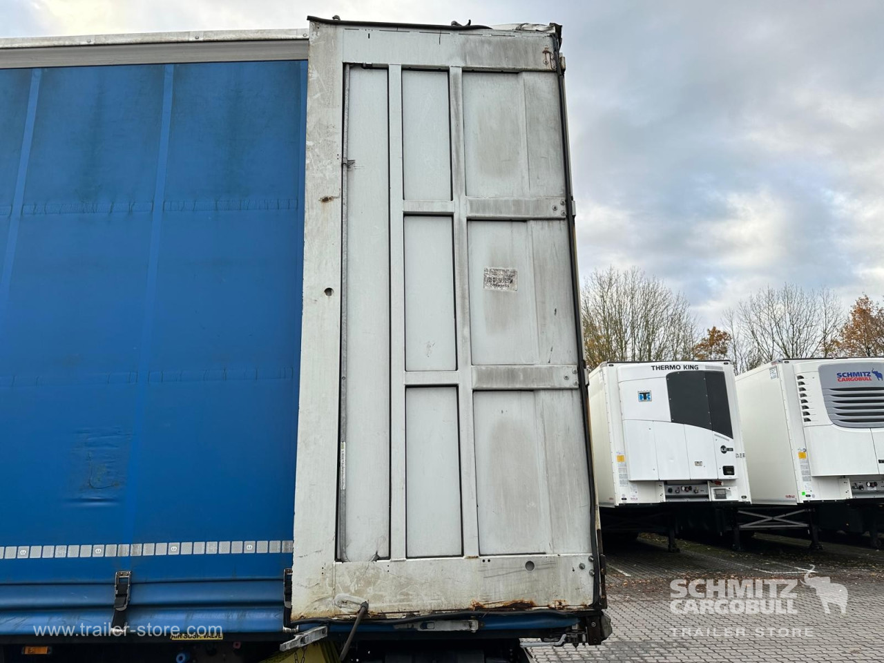 Krone Curtainsider Mega 