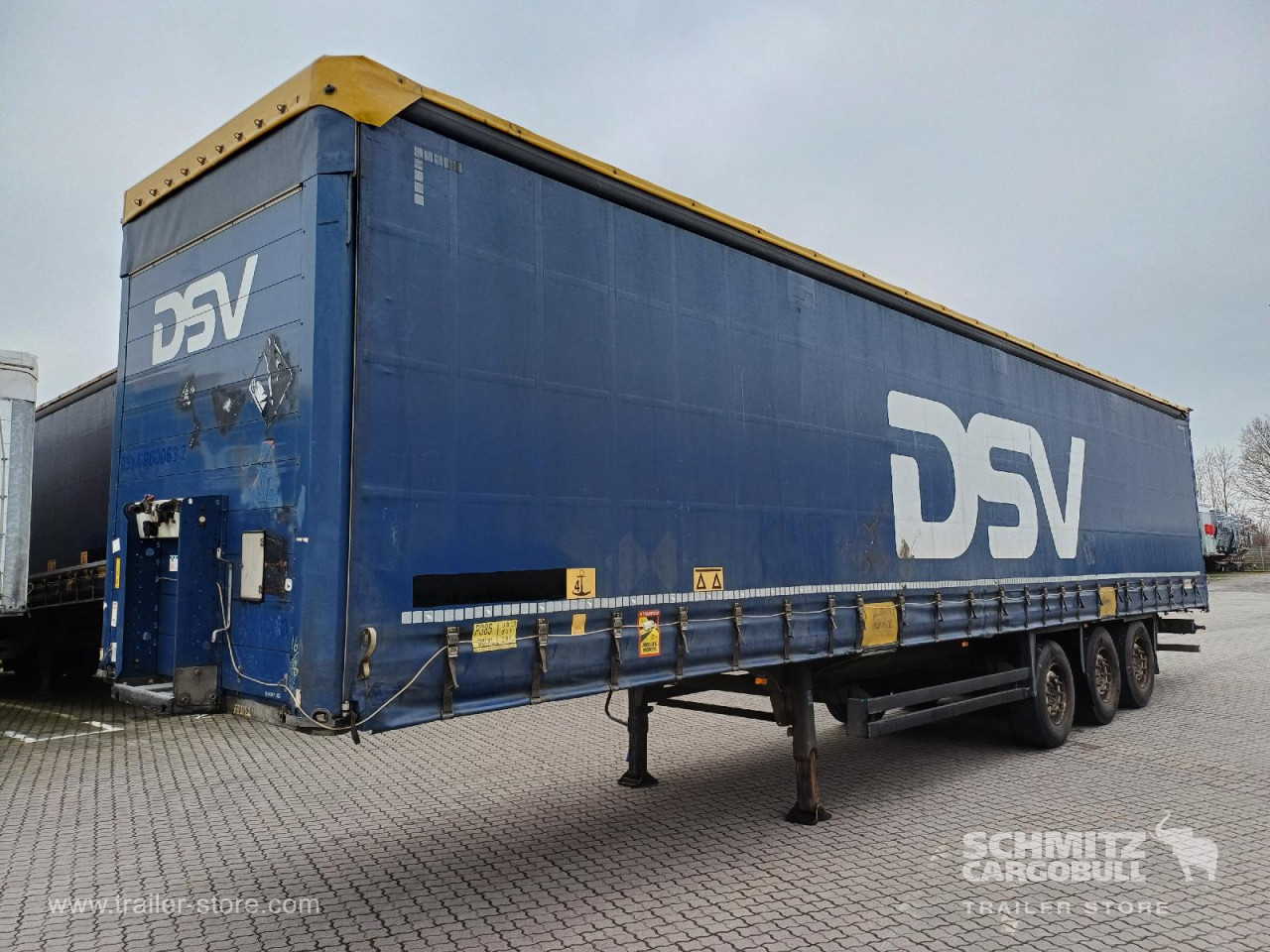 Schmitz Cargobull Curtainsider Standard 