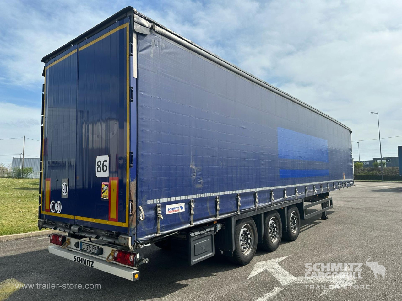 Schmitz Cargobull Semitrailer Curtainsider Mega 