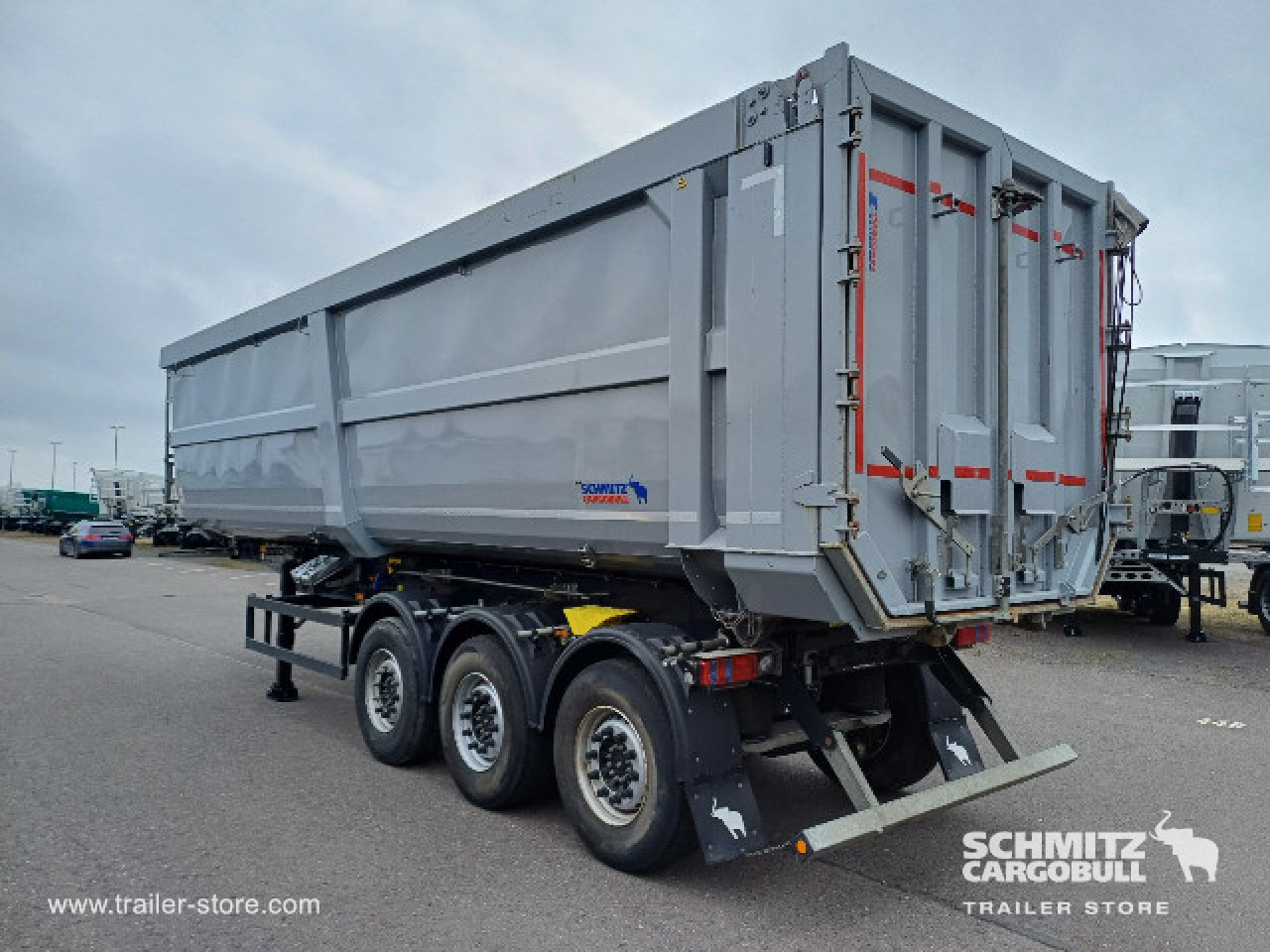 Schmitz Cargobull Oplegger Kipper Staal rond 51m³ 