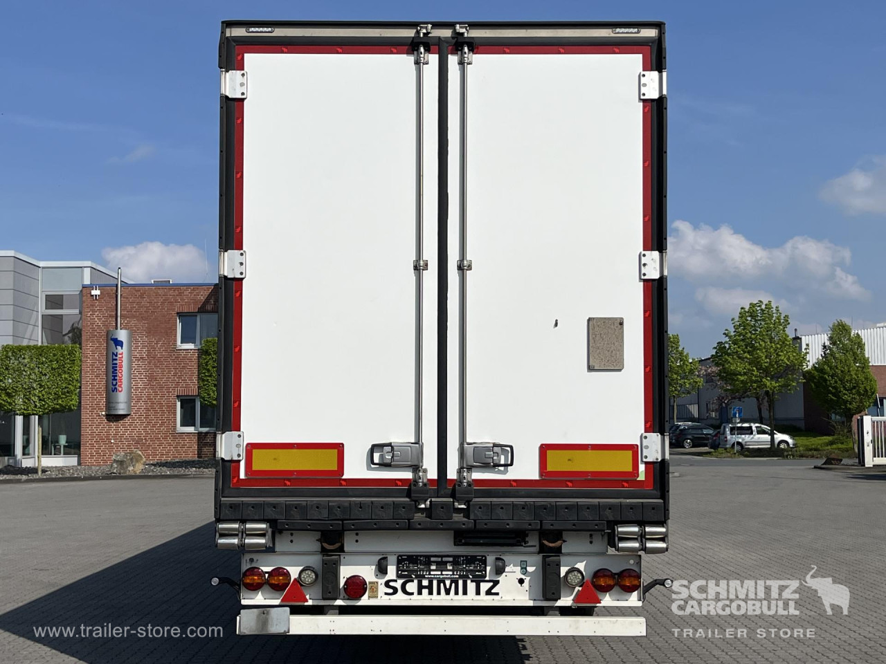 Schmitz Cargobull Tiefkühler Multitemp Doppelstock Trennwand 