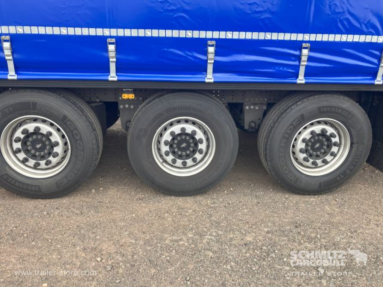 Schmitz Cargobull Curtainsider Standard 