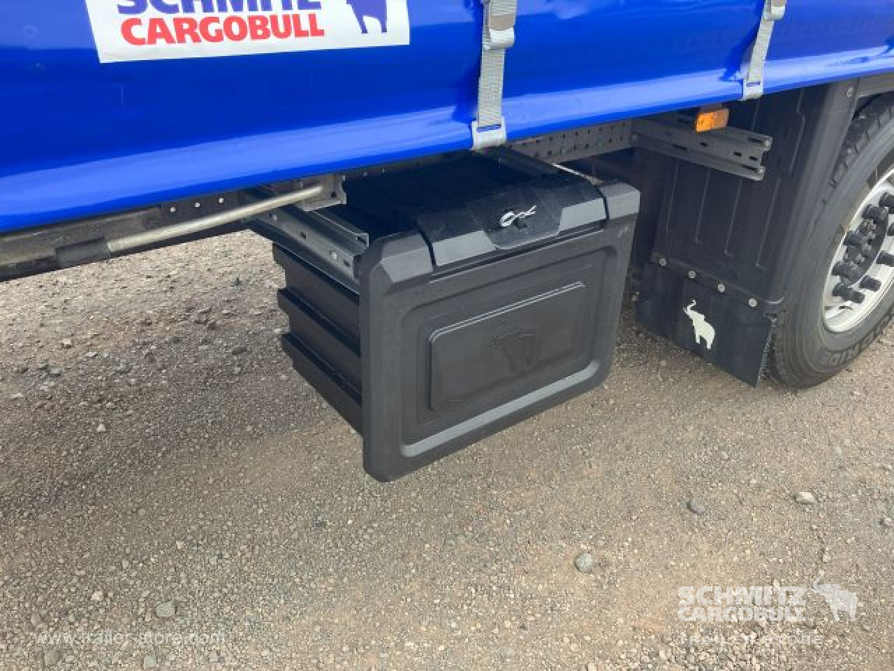Schmitz Cargobull Curtainsider Standard 
