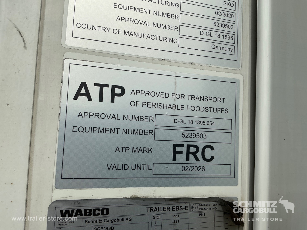 Schmitz Cargobull Reefer Meat hanging system 