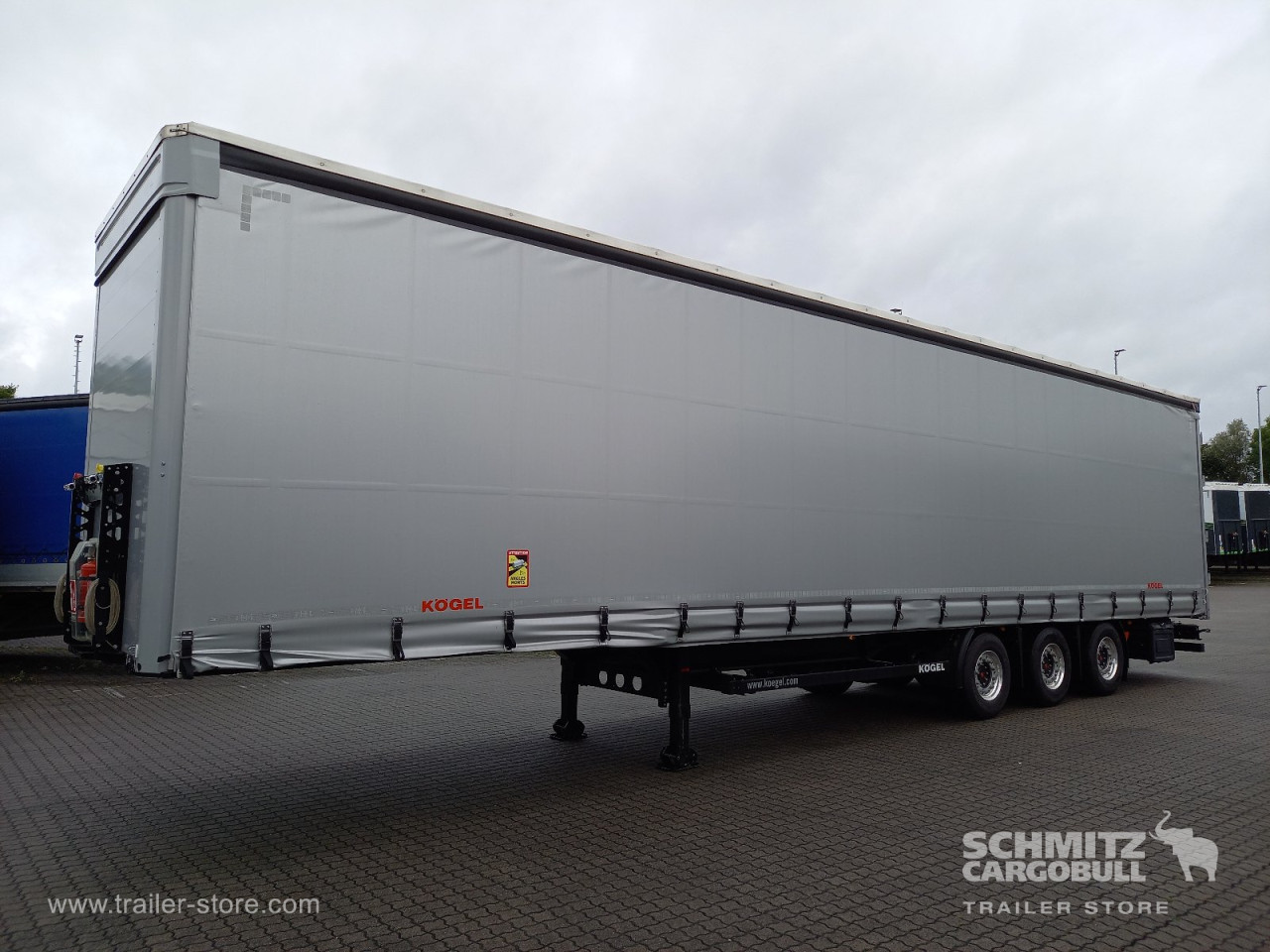 KOEGEL Curtainsider Mega 