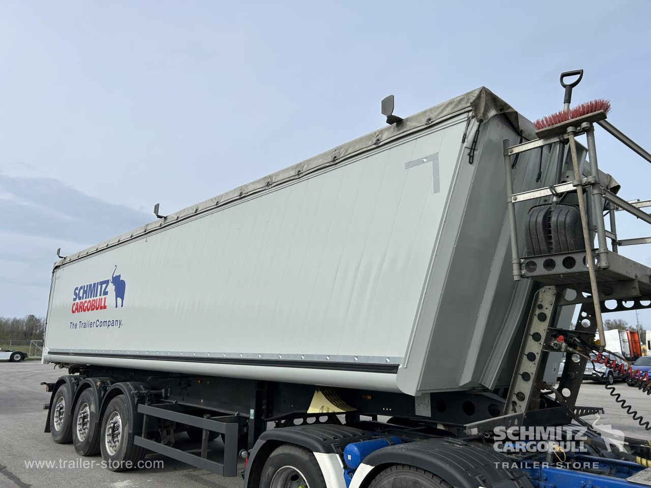 Schmitz Cargobull Tipper Alu-square sided body 47m³ 
