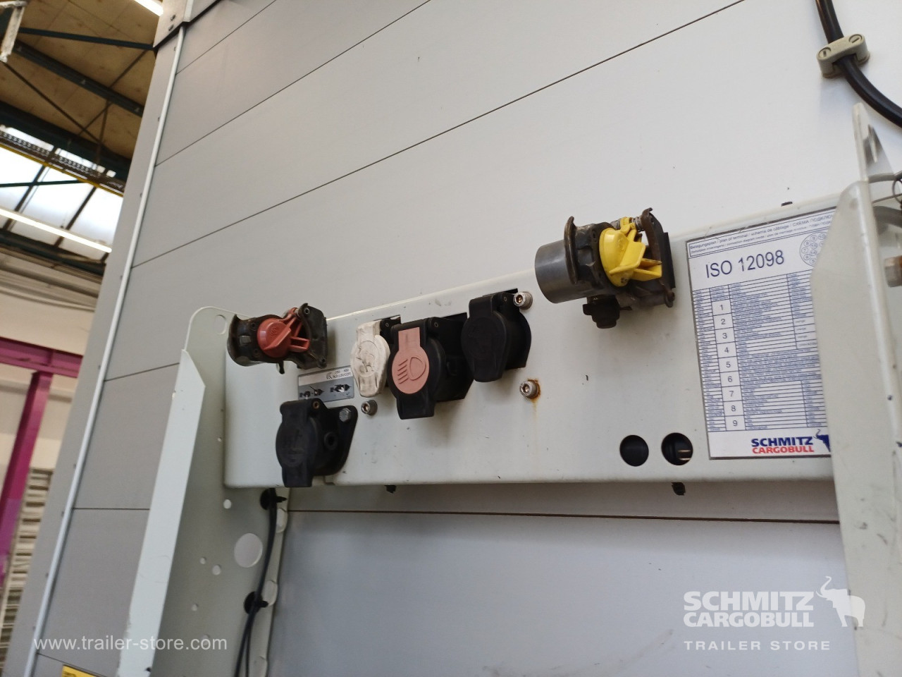 Schmitz Cargobull Curtainsider Standard 