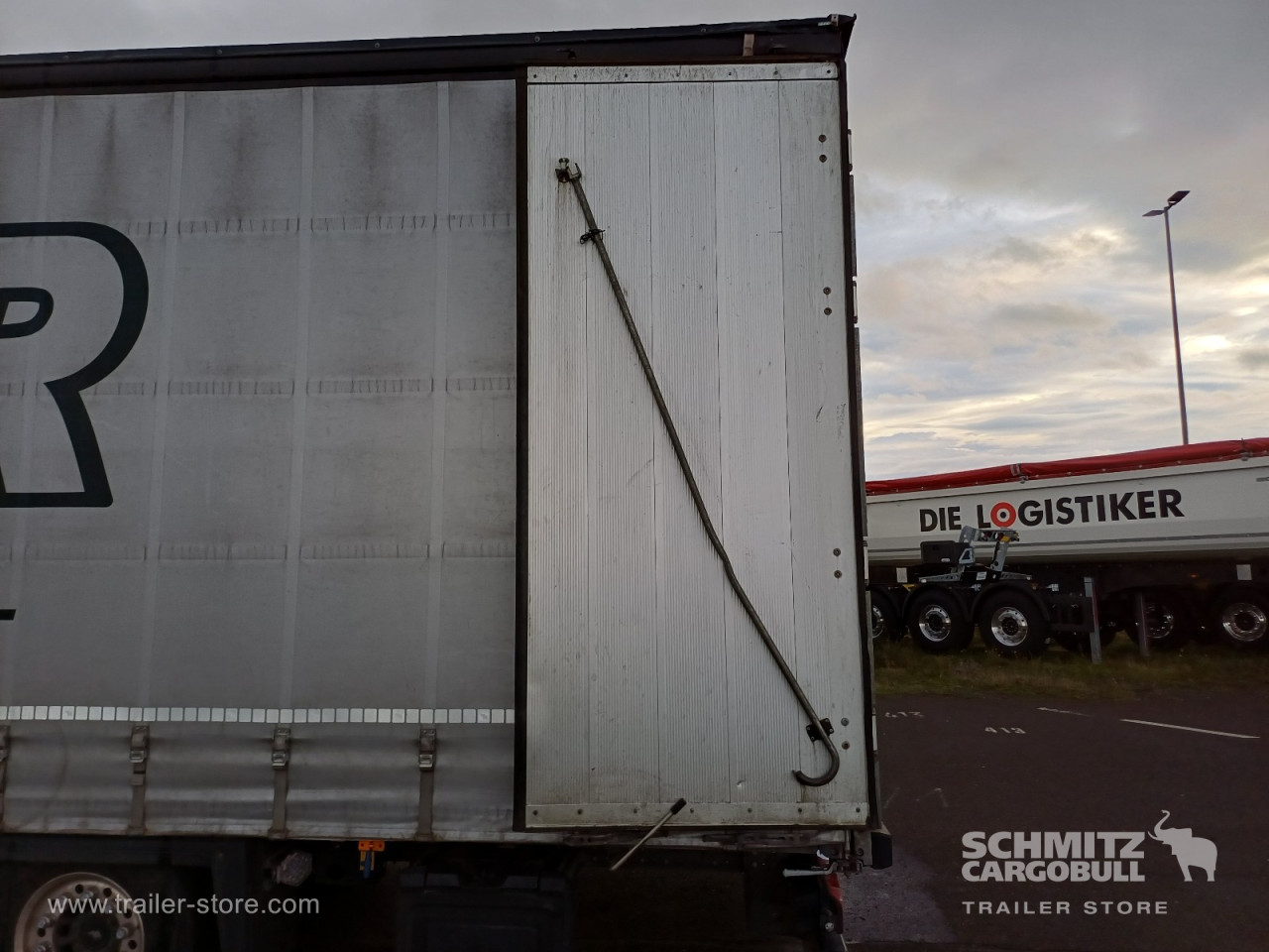 Schmitz Cargobull Curtainsider Mega 