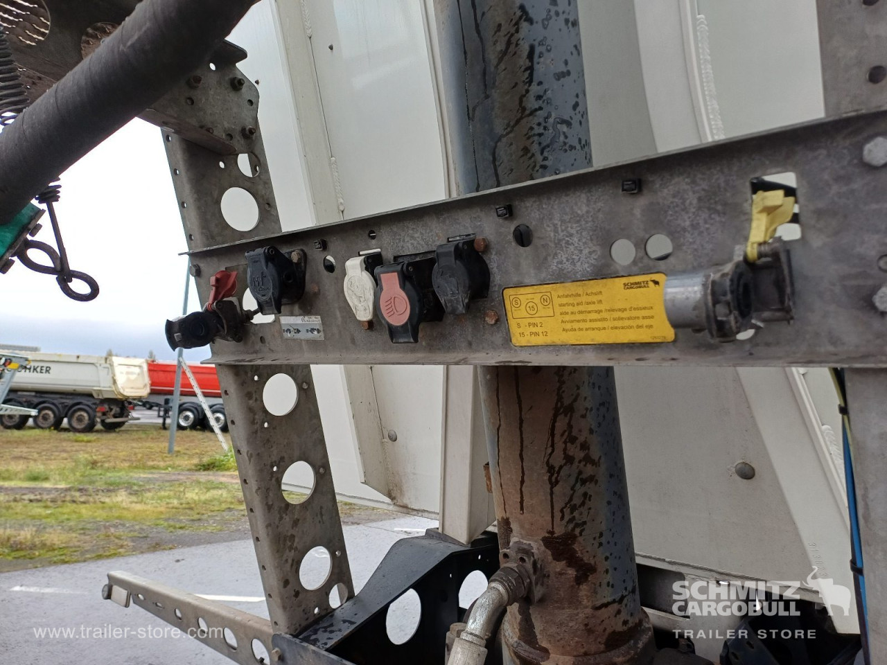 Schmitz Cargobull Kipper Alukastenmulde 44m³ 