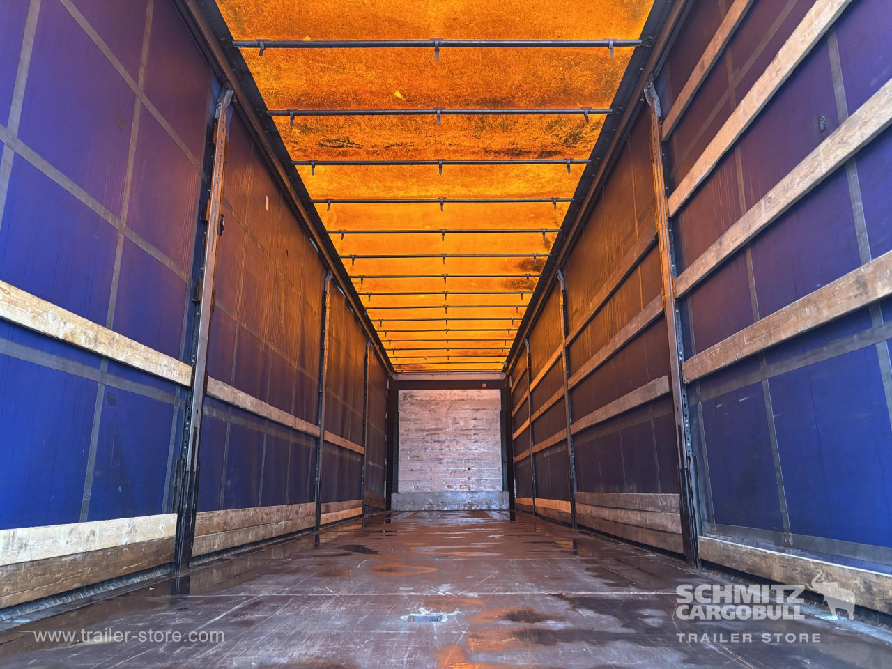 Schmitz Cargobull Curtainsider Standard 