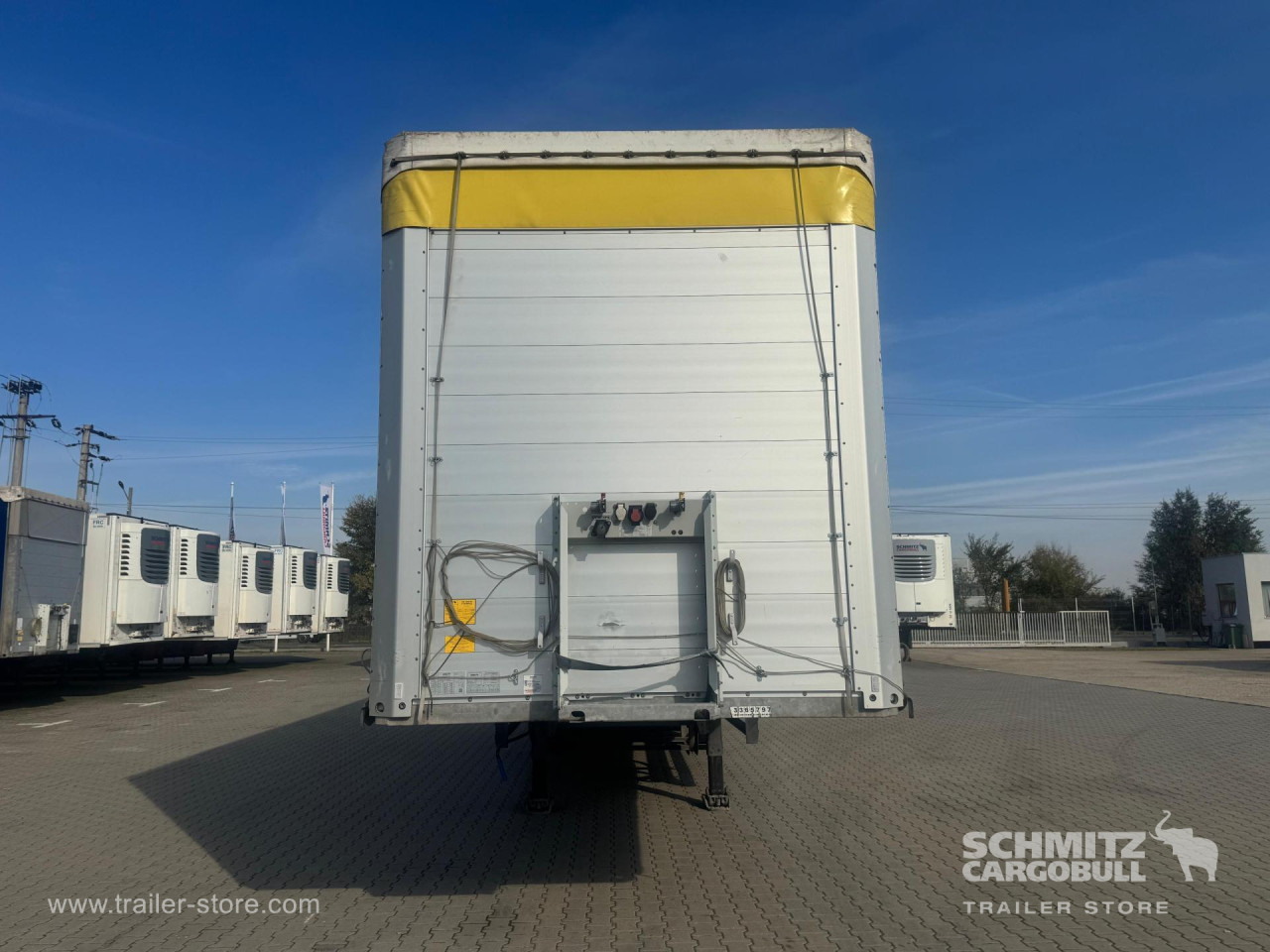 Schmitz Cargobull Curtainsider Standard 