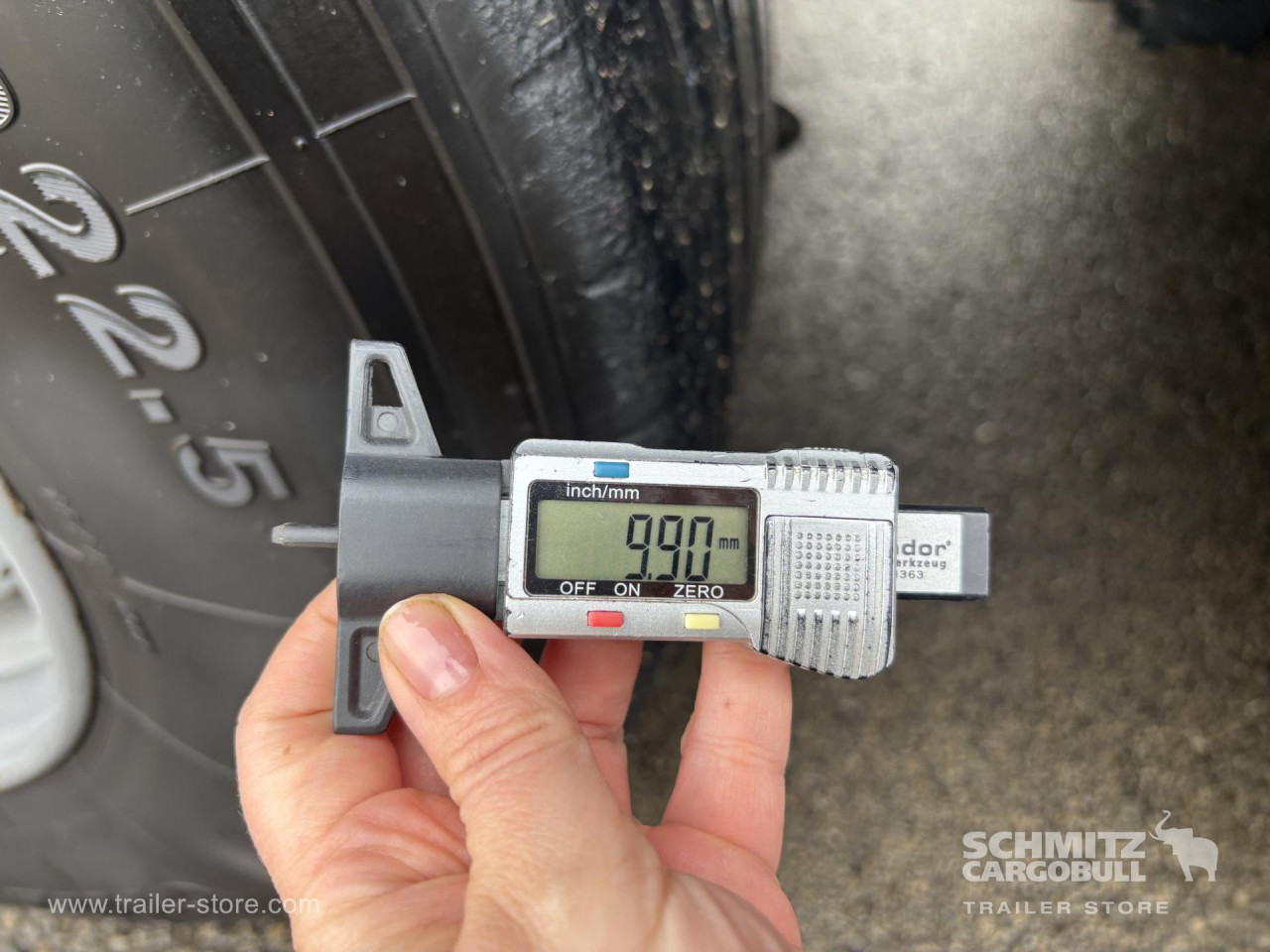 Schmitz Cargobull Curtainsider Standard 