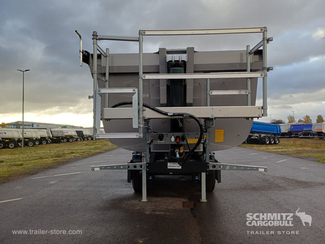 Schmitz Cargobull Kipper Stahlrundmulde 24m³ 