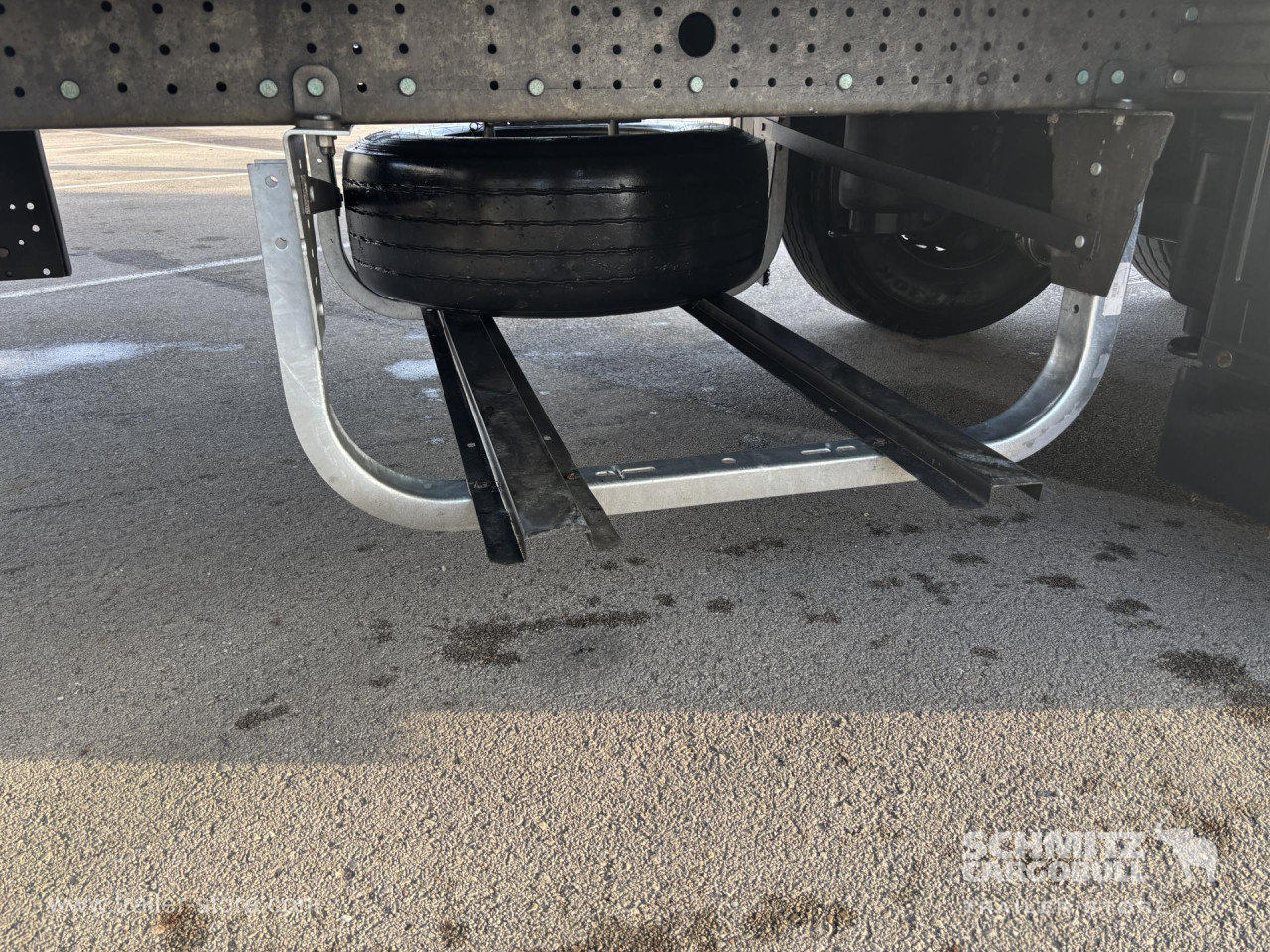 Schmitz Cargobull Curtainsider Standard 