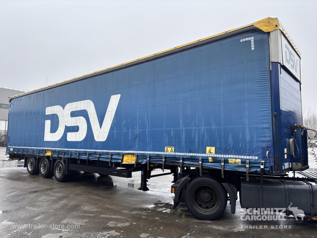 Schmitz Cargobull Curtainsider Mega 