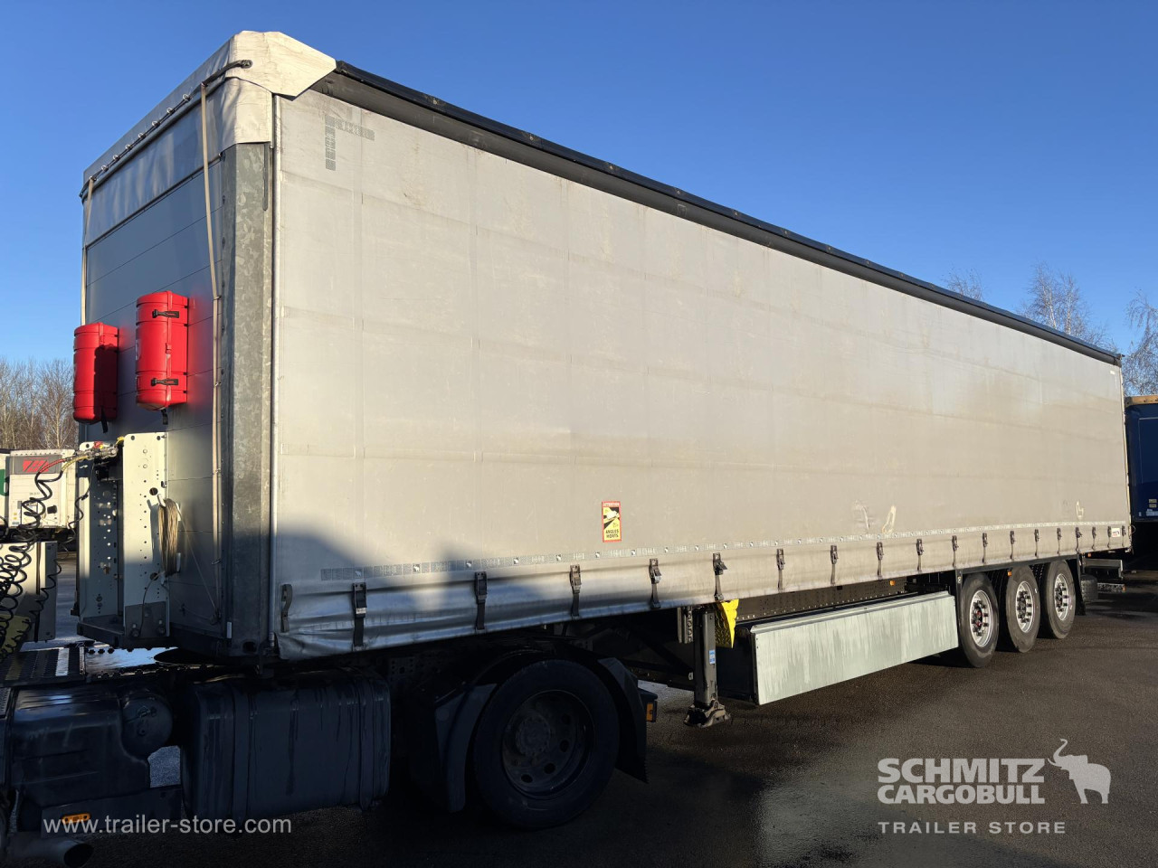 Schmitz Cargobull Curtainsider Standard 