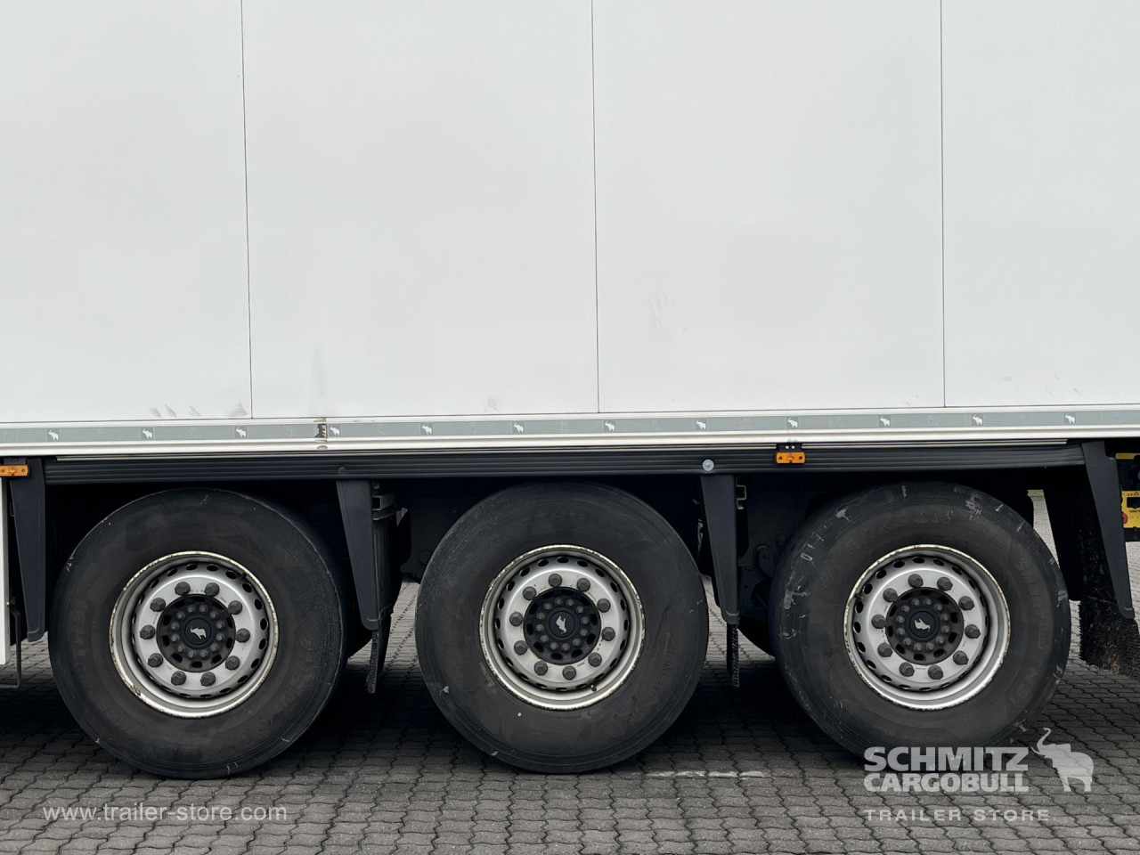 Schmitz Cargobull Tiefkühler Standard Doppelstock Trennwand 