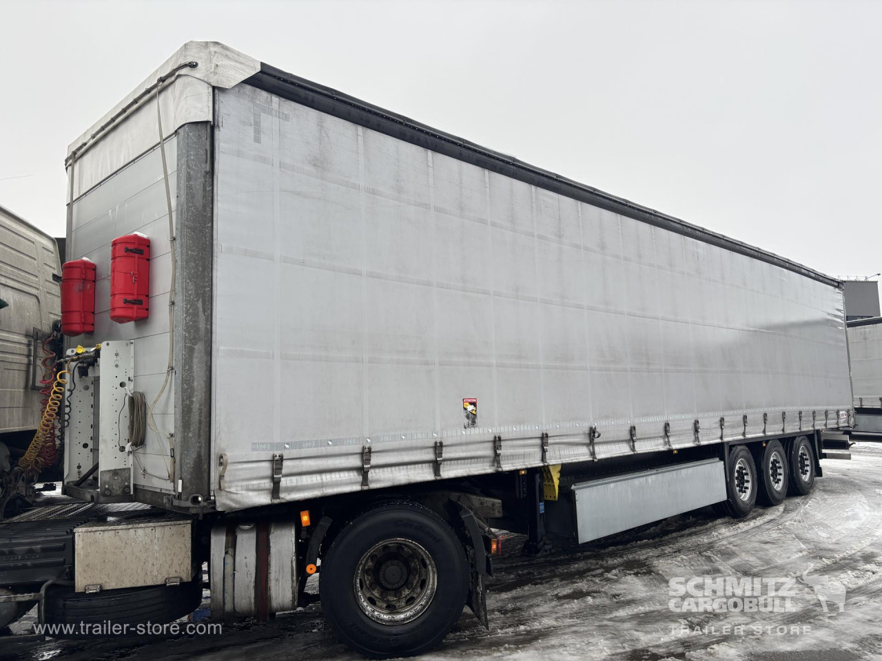 Schmitz Cargobull Curtainsider Standard 