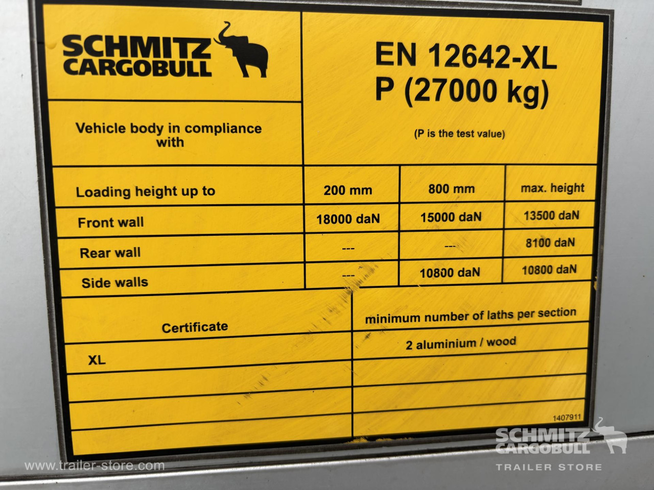 Schmitz Cargobull Curtainsider Standard 