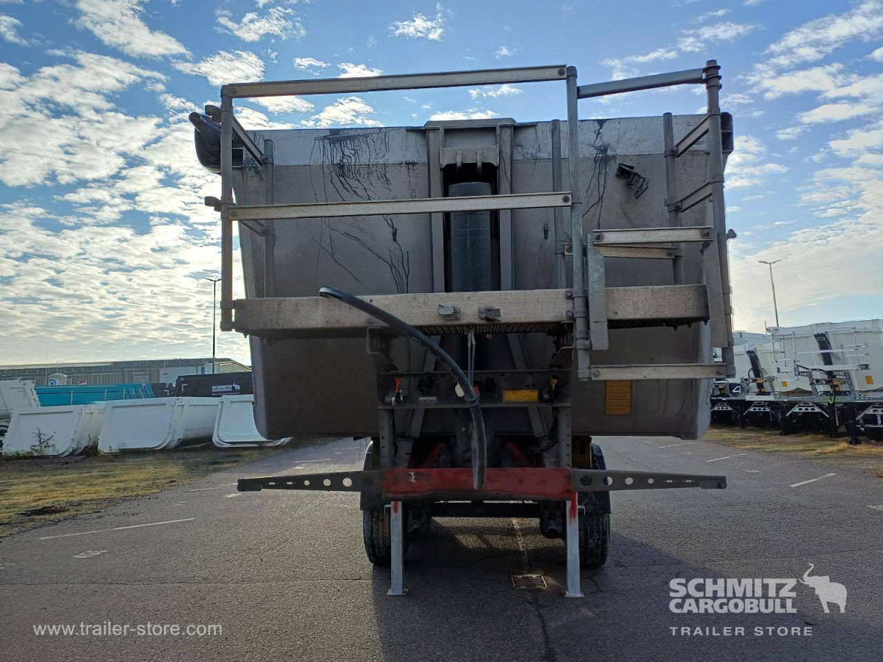 Schmitz Cargobull Kipper Alukastenmulde 27m³ 