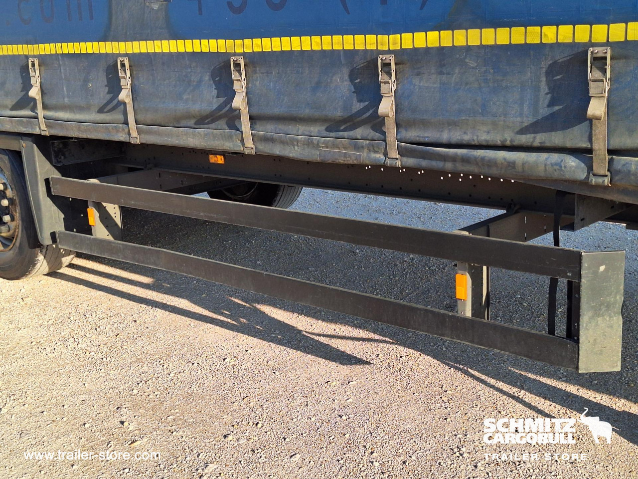 Schmitz Cargobull Curtainsider Mega 