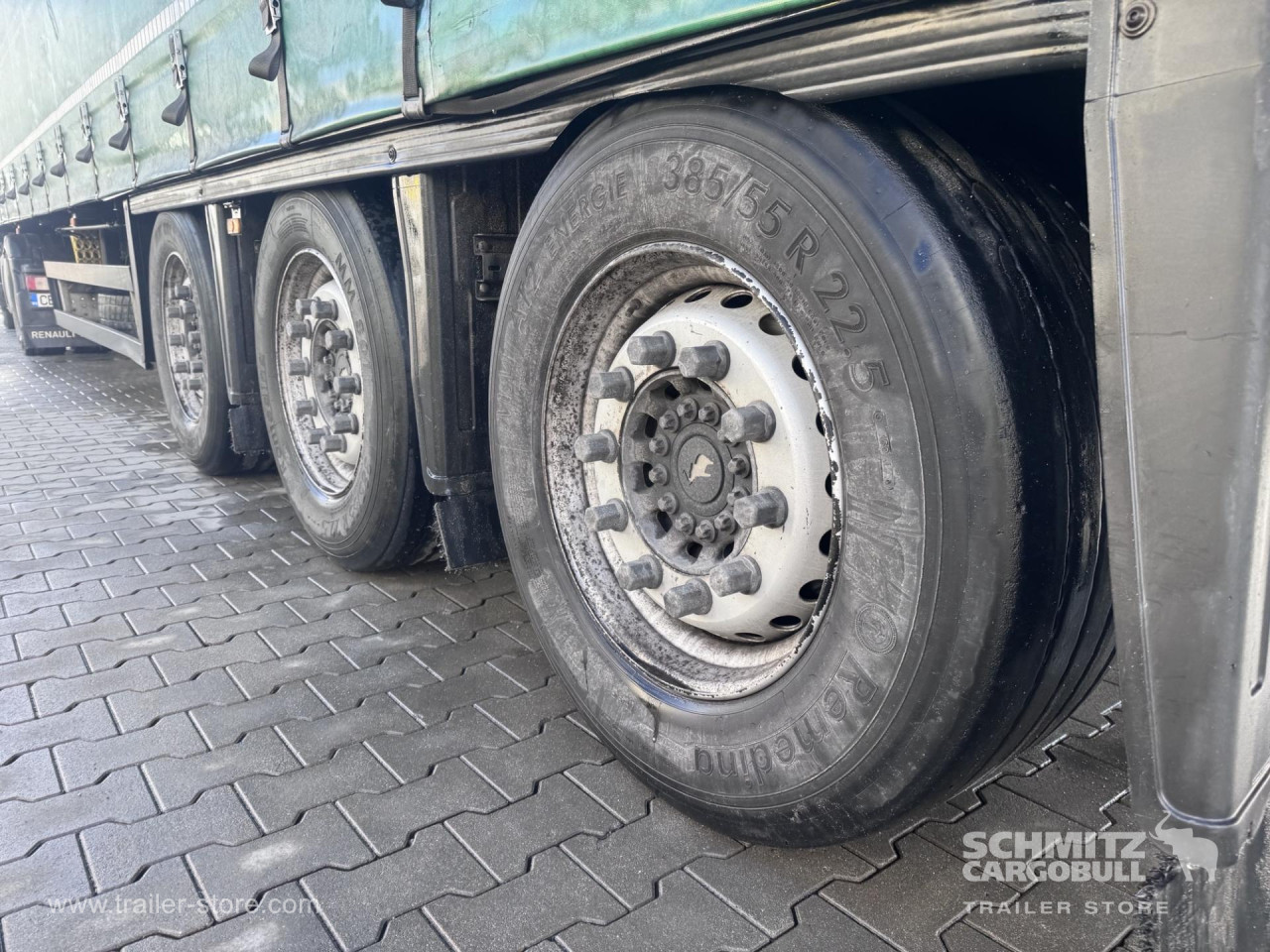 Schmitz Cargobull Curtainsider Mega 