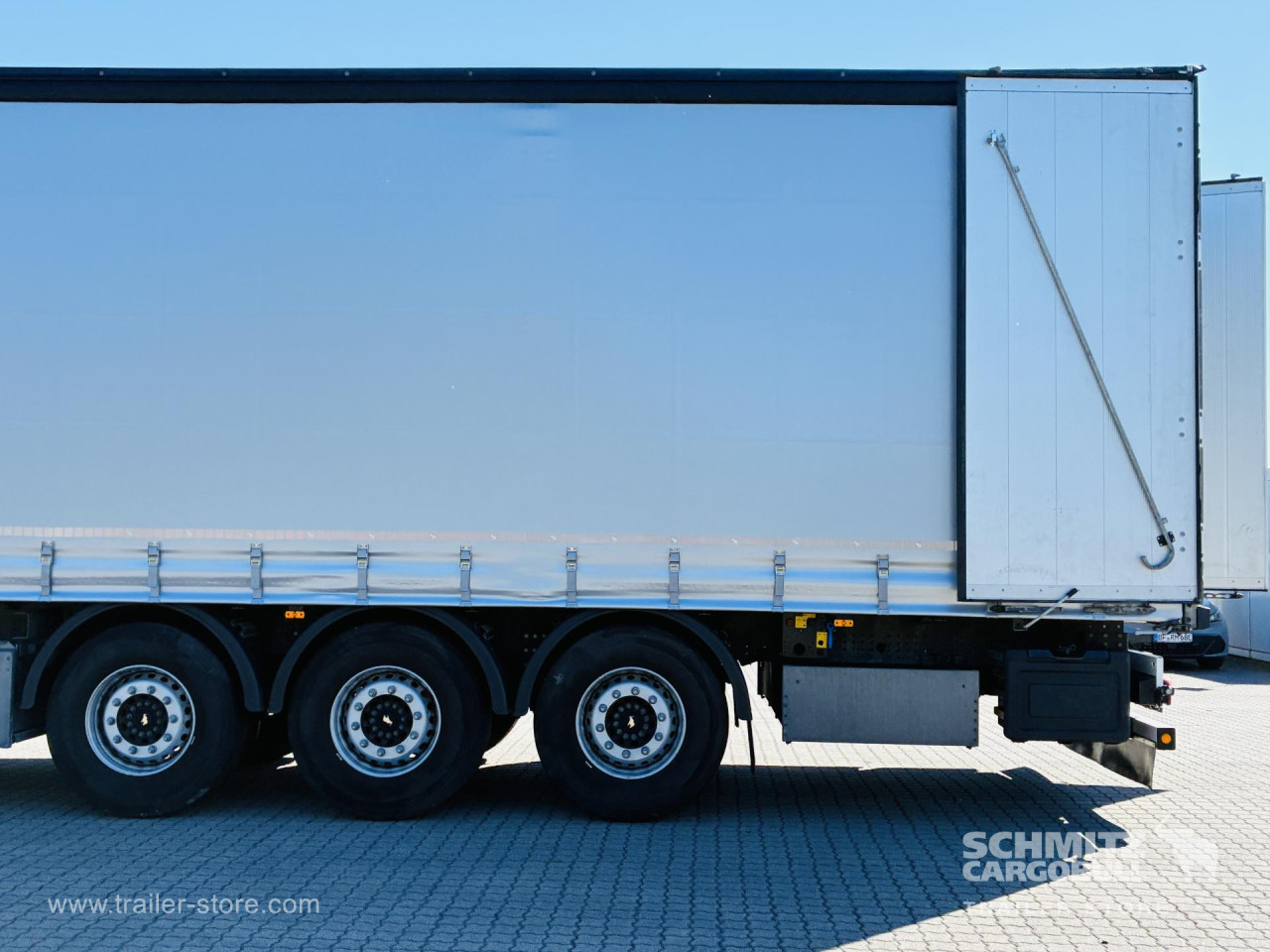 Schmitz Cargobull Curtainsider Standard 