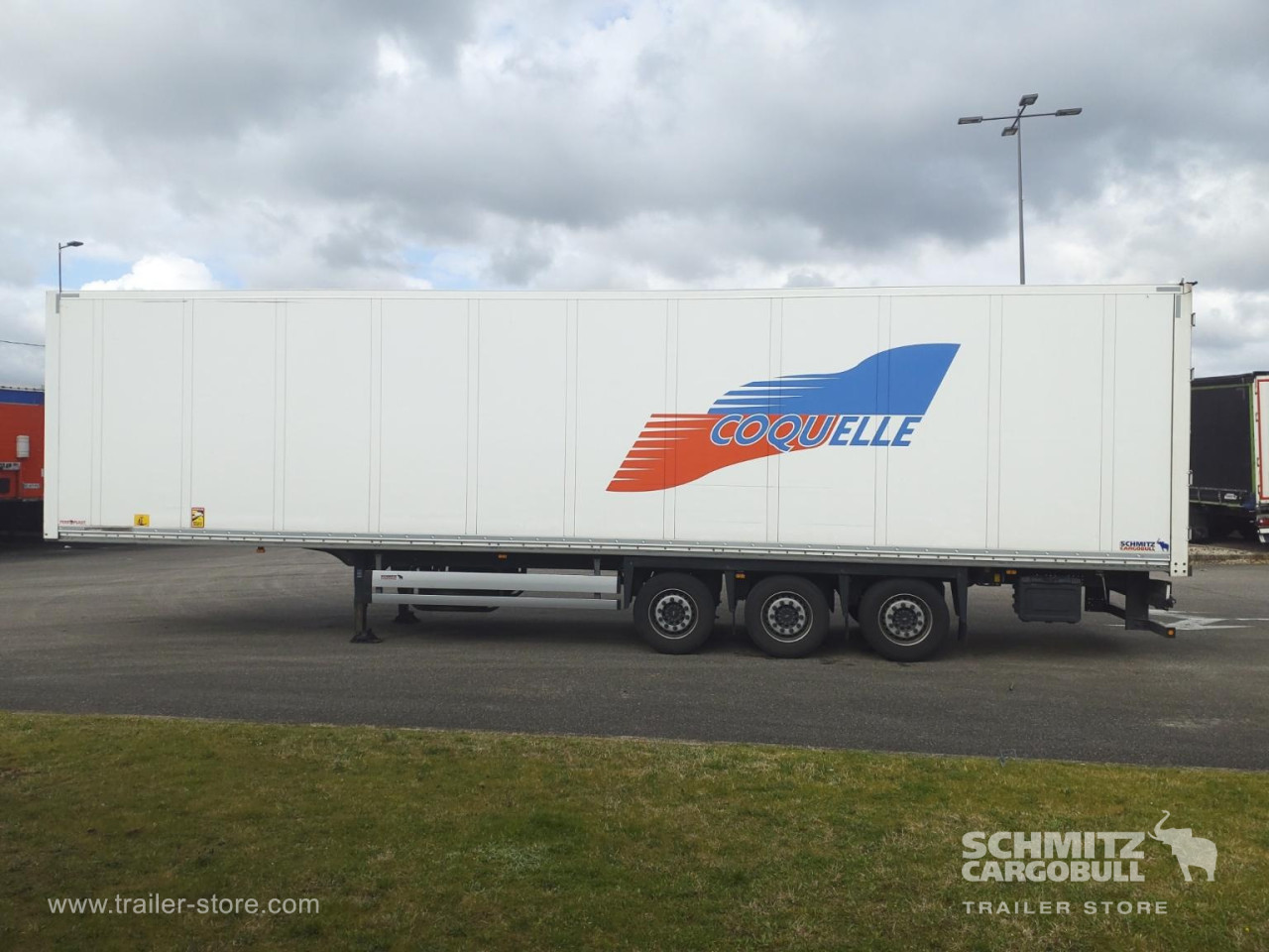 Schmitz Cargobull Semitrailer Caisse sêche Mega 