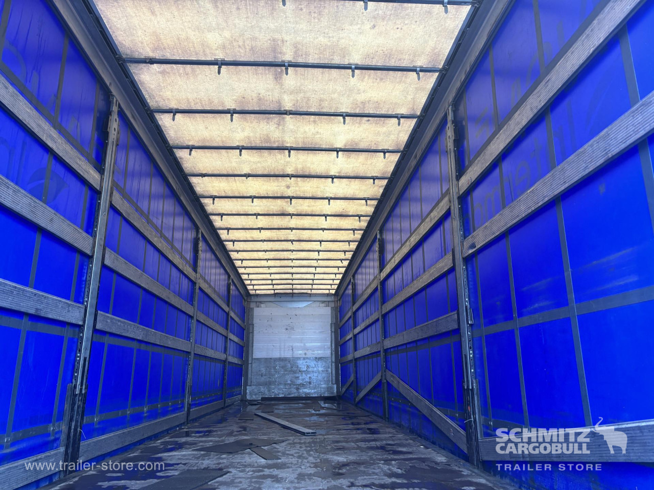 Schmitz Cargobull Curtainsider Standard 