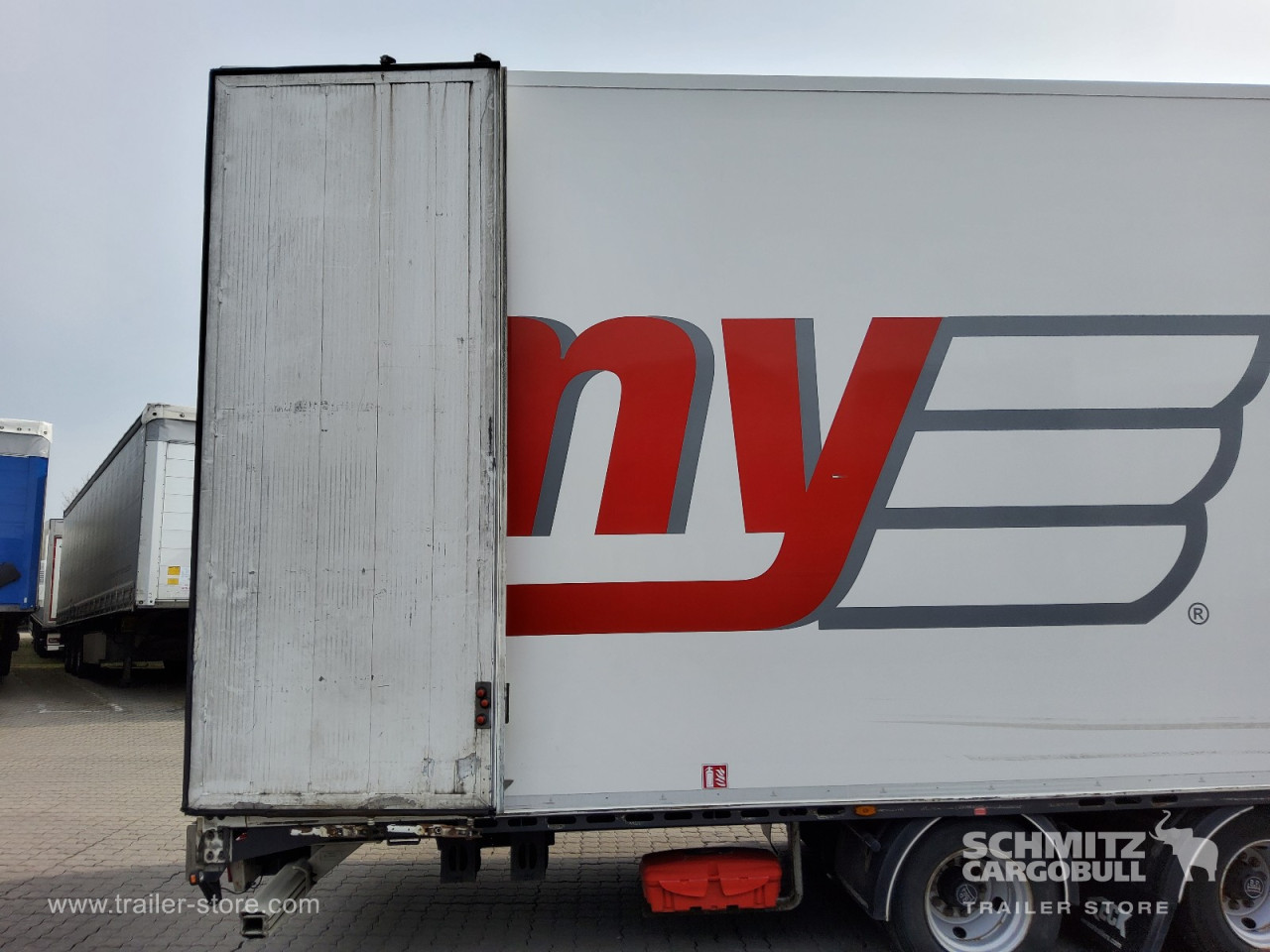 VAN ECK Trockenfrachtkoffer Mega 