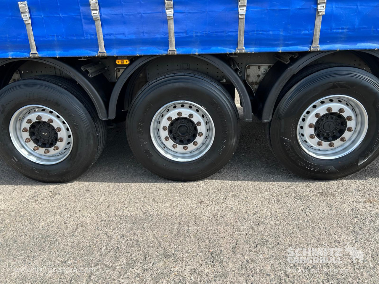 Schmitz Cargobull Curtainsider Standard UK 