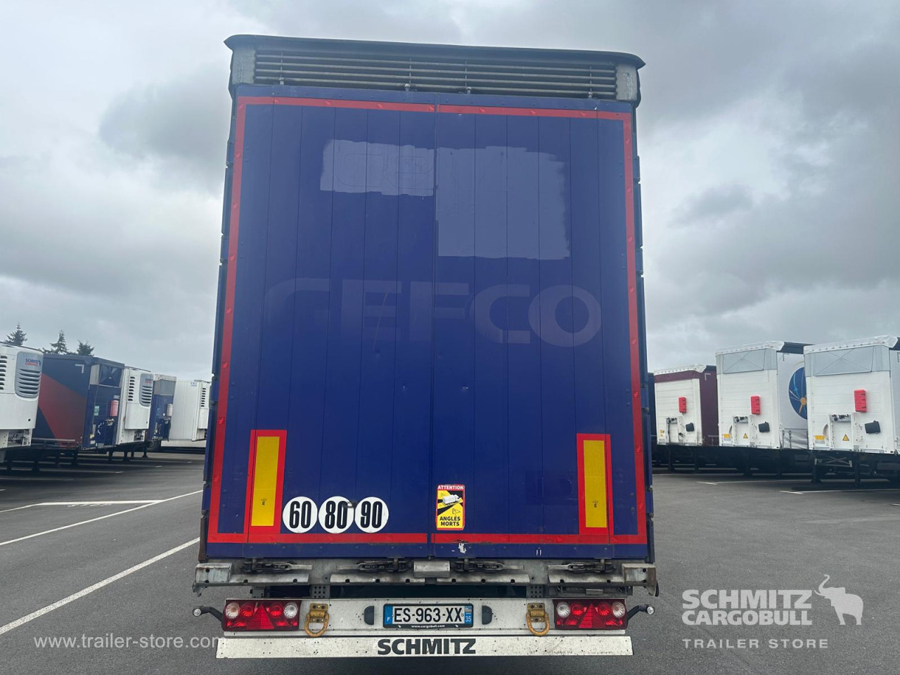 Schmitz Cargobull Semitrailer Curtainsider Mega 