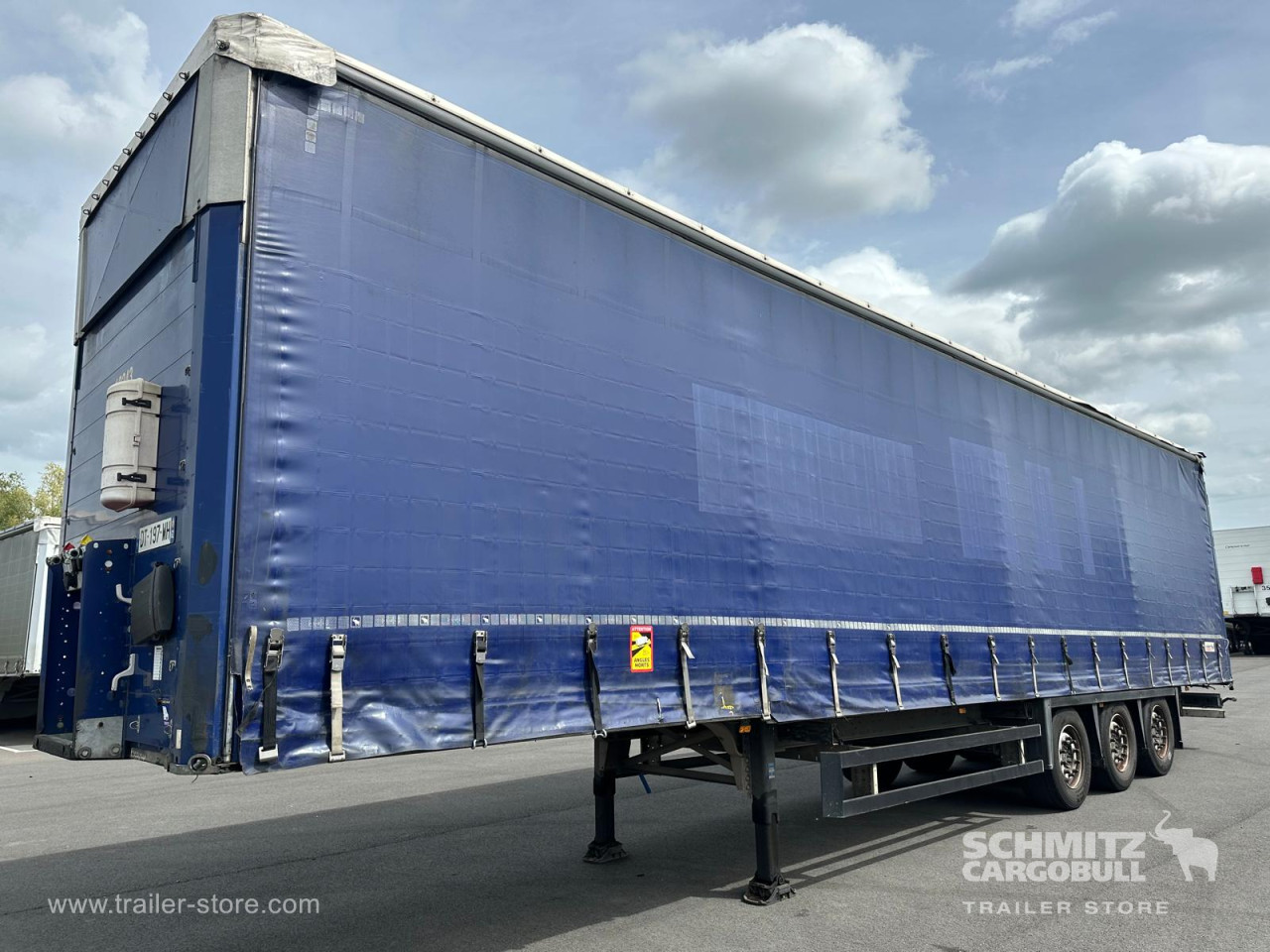 Schmitz Cargobull Semitrailer Curtainsider Mega 