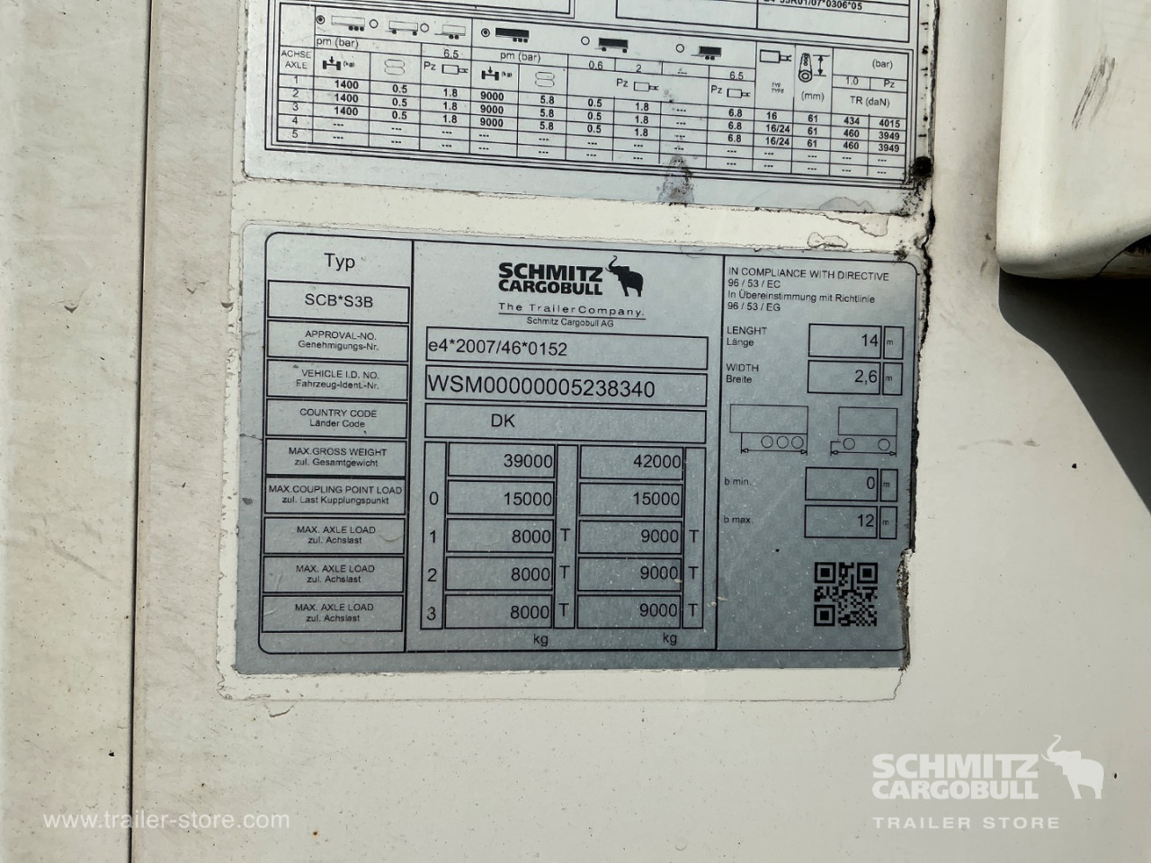 Schmitz Cargobull Auflieger Tiefkühlkoffer Multitemp Double deck Taillift 