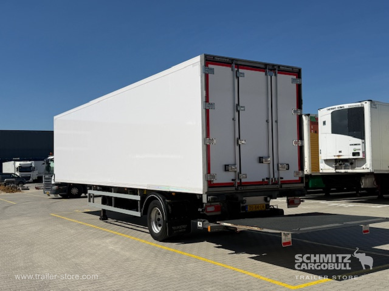 SOR IBERICA Oplegger Vries Multitemp Taillift 