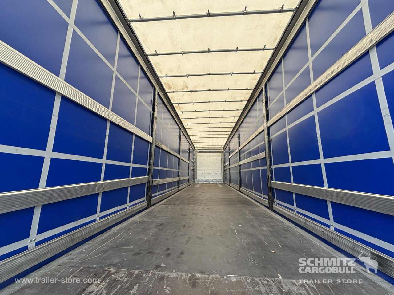 Schmitz Cargobull Curtainsider Standard 