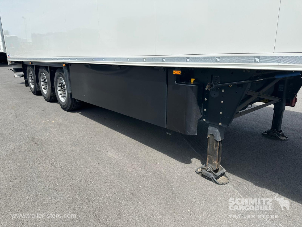 Schmitz Cargobull Semitrailer Reefer Standard Hayon 