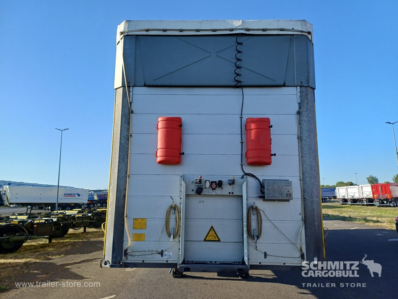 Schmitz Cargobull Curtainsider Mega 