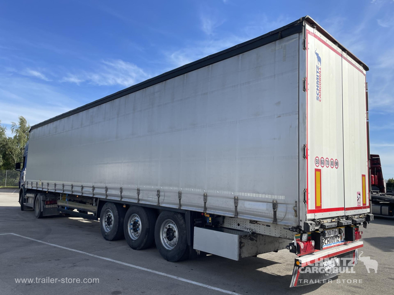 Schmitz Cargobull Curtainsider Standard 