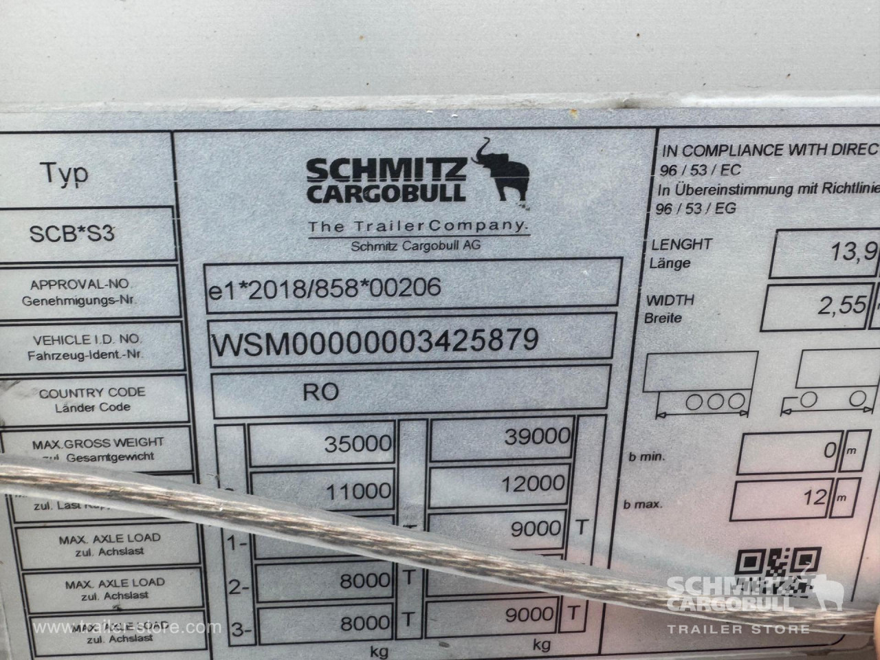Schmitz Cargobull Curtainsider Mega 