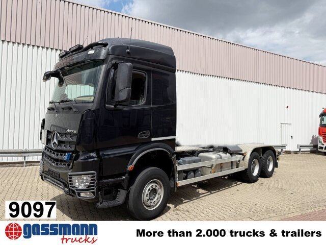 Mercedes Benz Arocs 3351 6x4, Grounder, Retarder, Multimedia 
