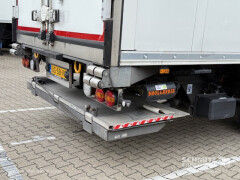 Schmitz Cargobull Oplegger Vries Multitemp Taillift 