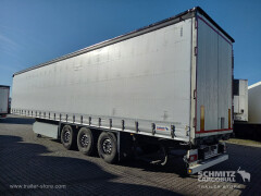 Schmitz Cargobull Curtainsider Standard Getränke 