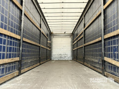 Schmitz Cargobull Curtainsider Mega 