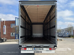 Schmitz Cargobull Curtainsider Mega Getränke 
