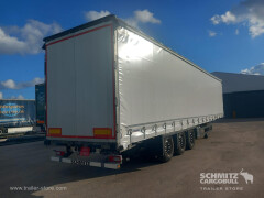 Schmitz Cargobull Curtainsider Mega 